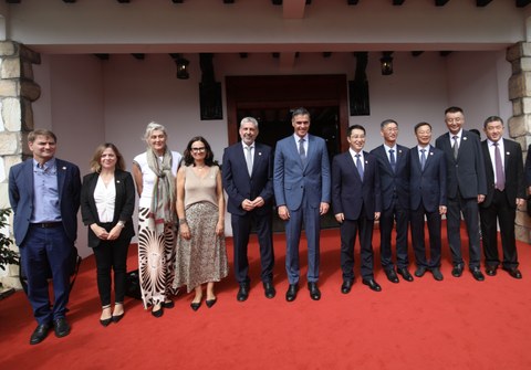 PM Pedro Sánchez visits MONDRAGON Kunshan Park, in China