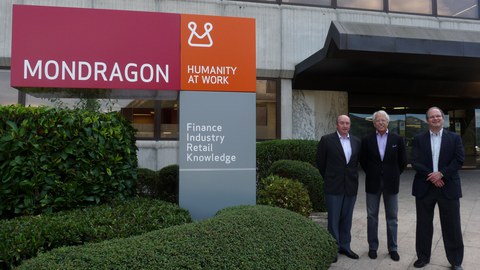 El estadounidense Gary Hamel visita la Corporación MONDRAGON