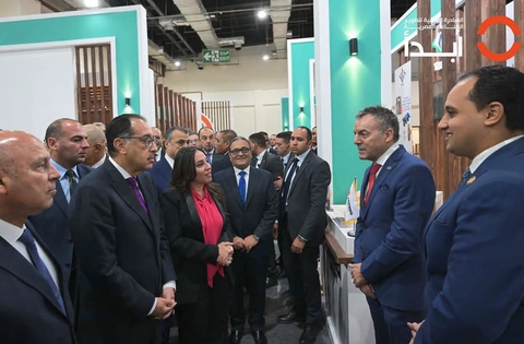 El primer ministro de Egipto visita el stand de Copreci