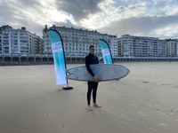 Estudiantes de Mondragon Unibertsitatea fabrican tablas de surf con núcleo de cartón