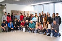 Gesto solidario de los alumnos y alumnas de Oñati Gestio Heziketa