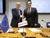 Laboral Kutxa y EIF firman un acuerdo de 100 millones de euros en beneficio de las empresas innovadoras