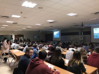 Mondragon Unibertsitatea reúne a 200 estudiantes para promover el emprendimiento