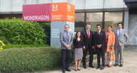 Neil Parsan, de la Organización de Estados Americanos, visita MONDRAGON