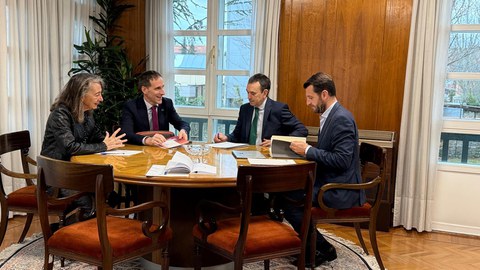 Reunión de trabajo con la delegada del gobierno en Euskadi